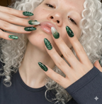 Signature elly's nails